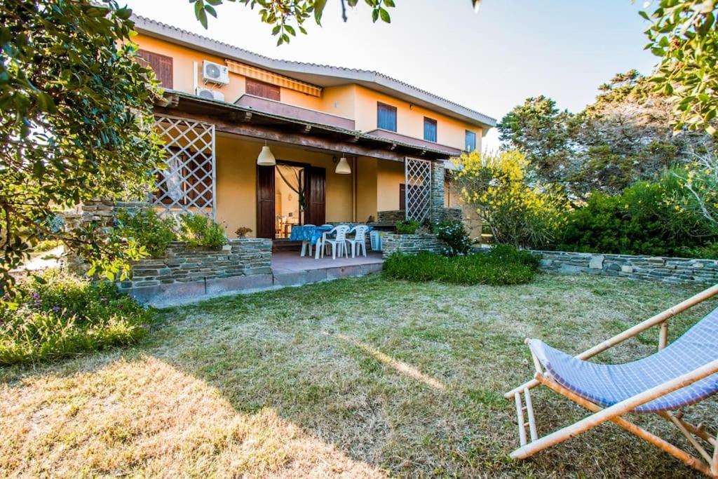 L' Elicriso, A Pochi Passi Dal Mare Con Giardino Privato - The Elicriso, A Few Meters From The Sea, With Private Garden Apartment Stintino Ngoại thất bức ảnh
